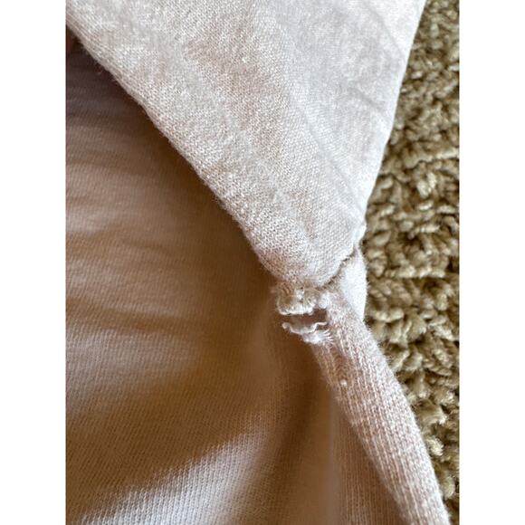 Vintage ‘06 Zelda Nintendo Game Promo M Delta Magnum Weight Grayish White Tee - Picture 5 of 8